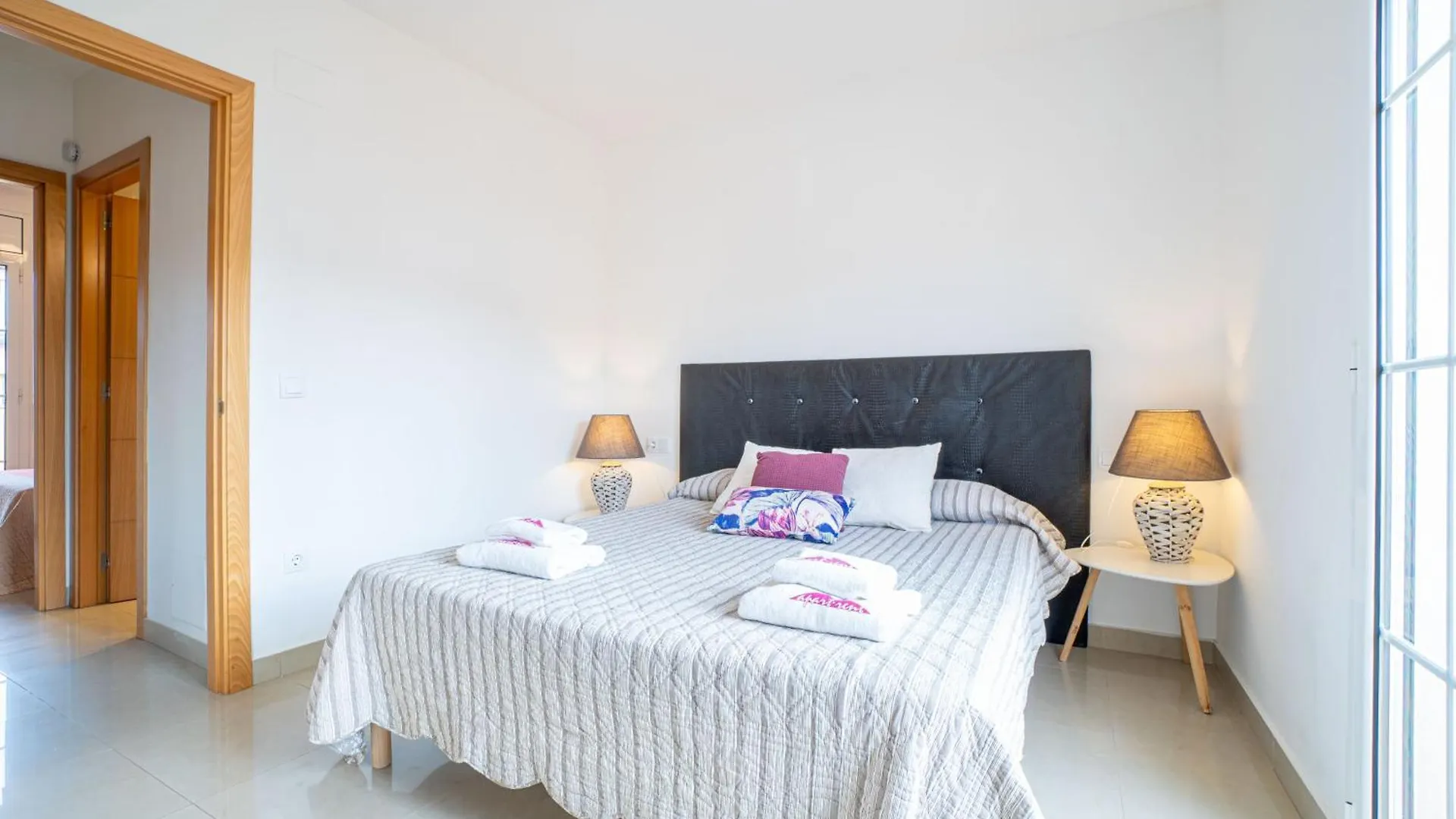 Apart-Rent Casa Puigmal 0152 إمبوريابرافا 0*,