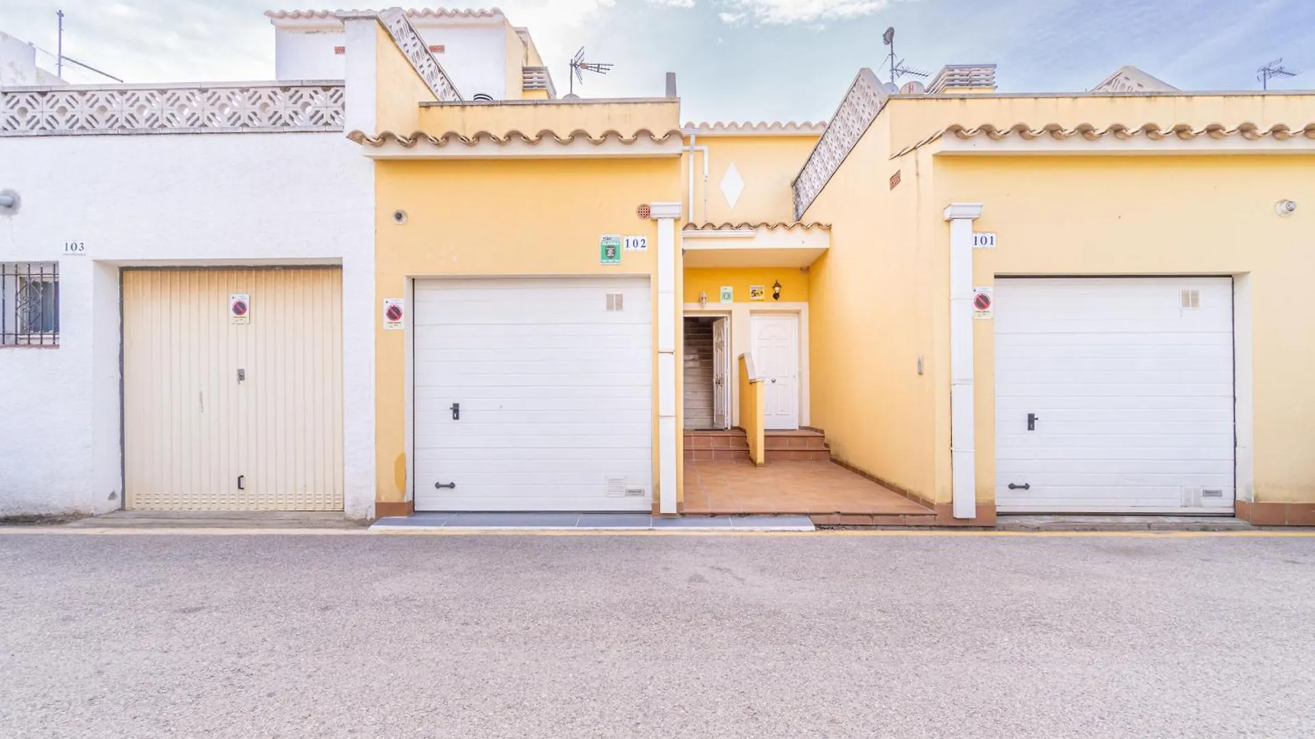 Apart-Rent Casa Puigmal 0152 إمبوريابرافا إسبانيا